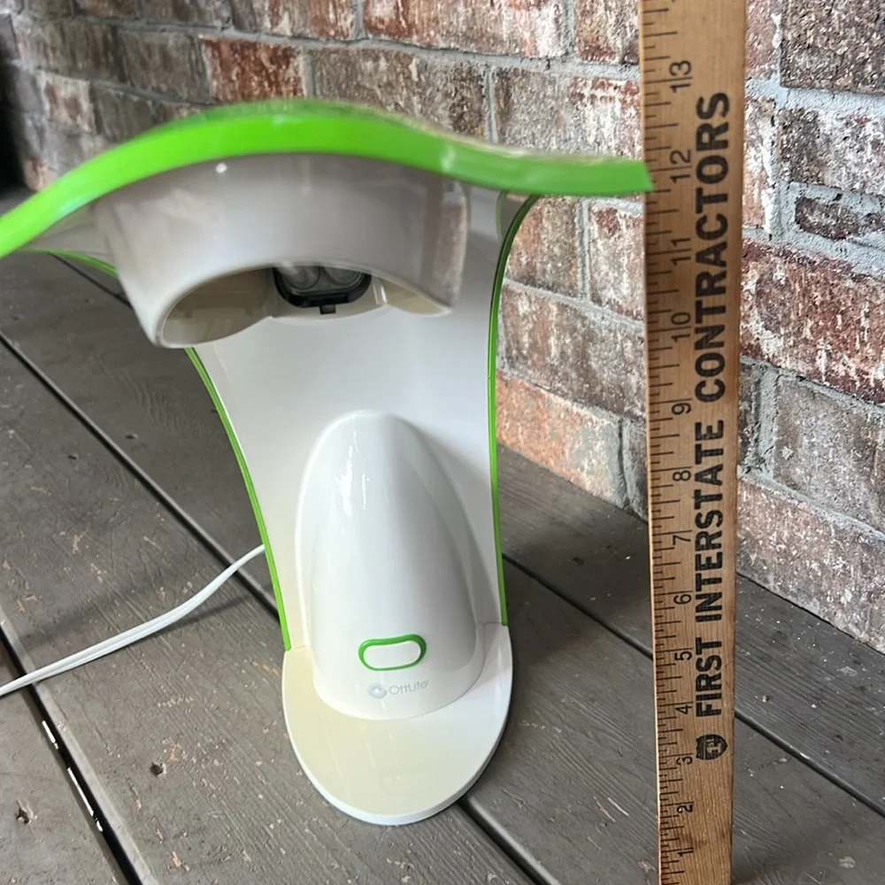 Ottlite curved neon